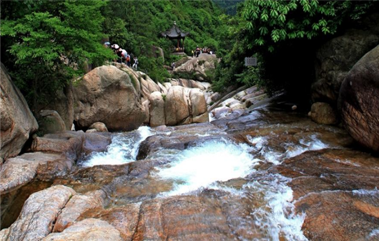 皖南―黄山东海大峡谷 灵山“漏斗式”梯田油菜花赏花二日游